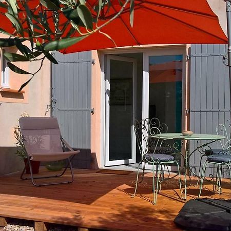 Le Chemin De Lauzieres Hotel Octon Exterior photo